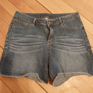 Jennifer Lopez women jeans short